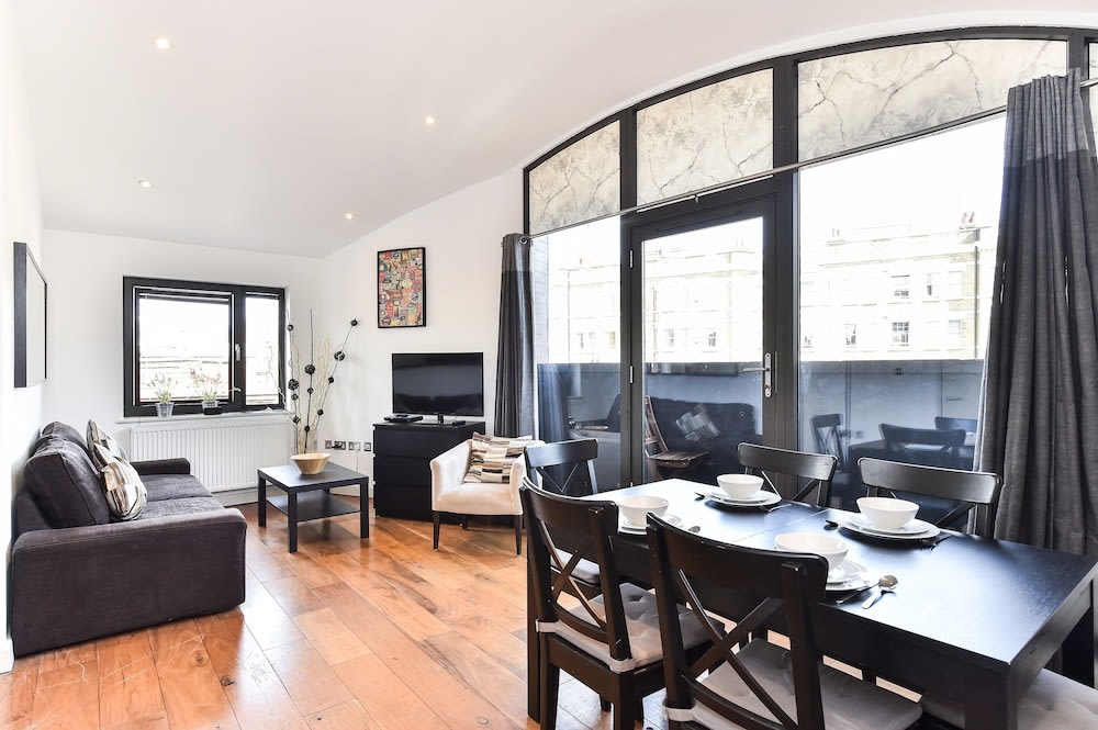 Liverpool Street City Apartments 1