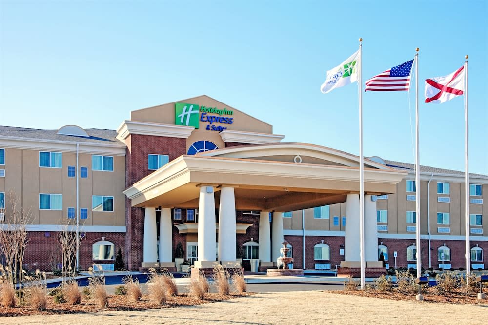 Holiday Inn Express & Suites FLORENCE NORTHEAST by IHG 1