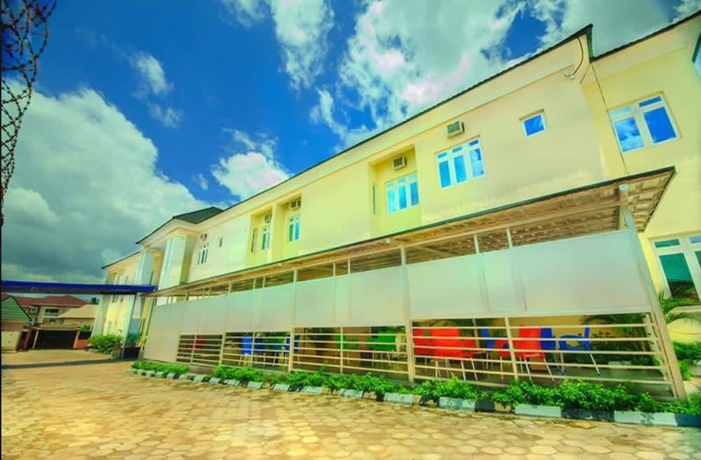 Grace Manor Hotels and Suites 1
