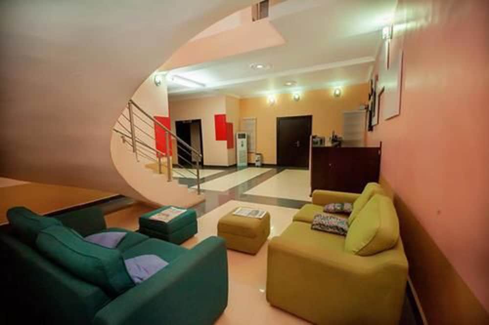 Grace Manor Hotels and Suites 2
