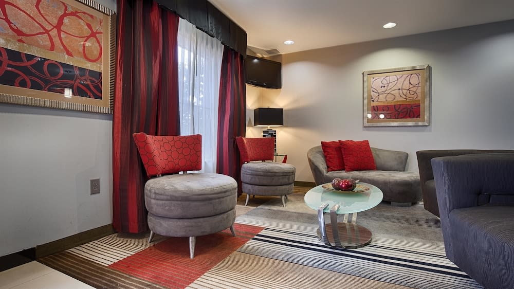 Best Western Plus Goodman Inn & Suites 3