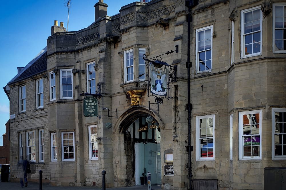 Angel and Royal Hotel 1