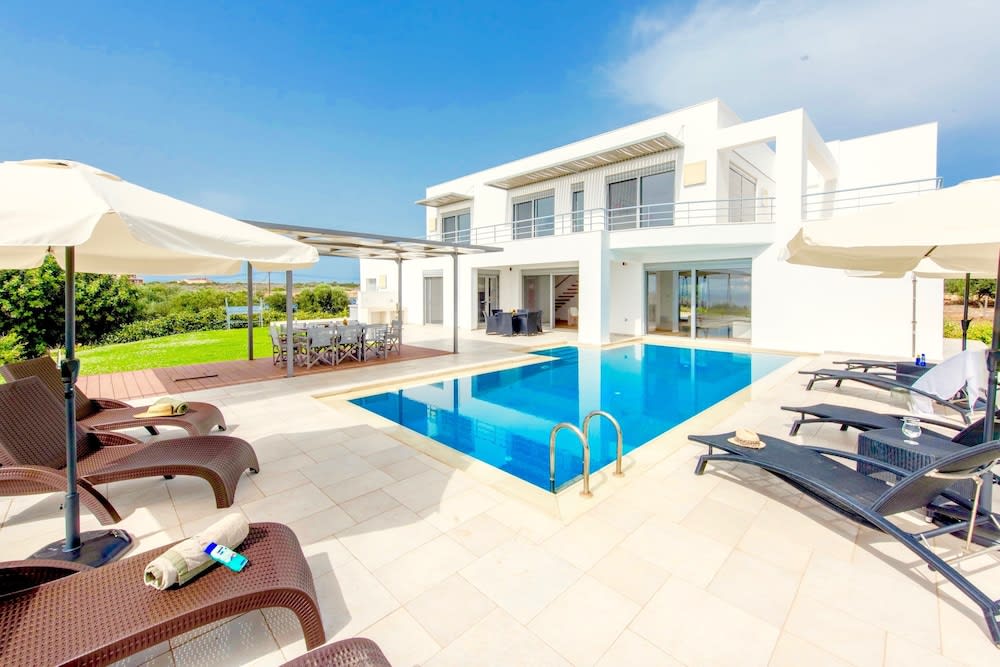 Luxury Villa Stella with private swimming pool 1