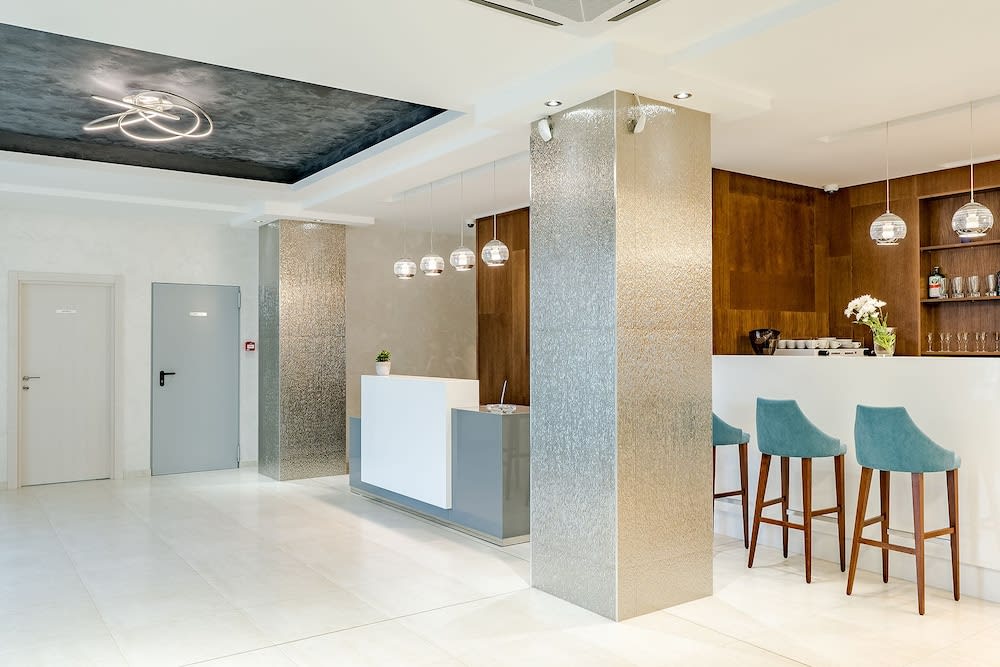 Rubicon Garni Hotel 2