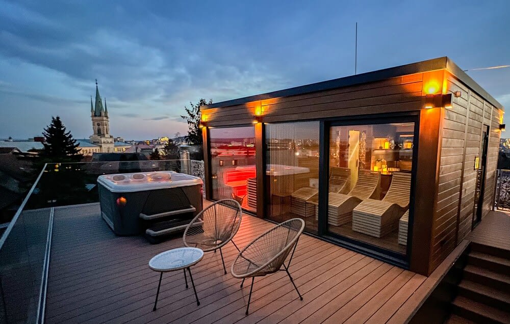 BOUTIQUE HOTEL11 with rooftop SPA 1
