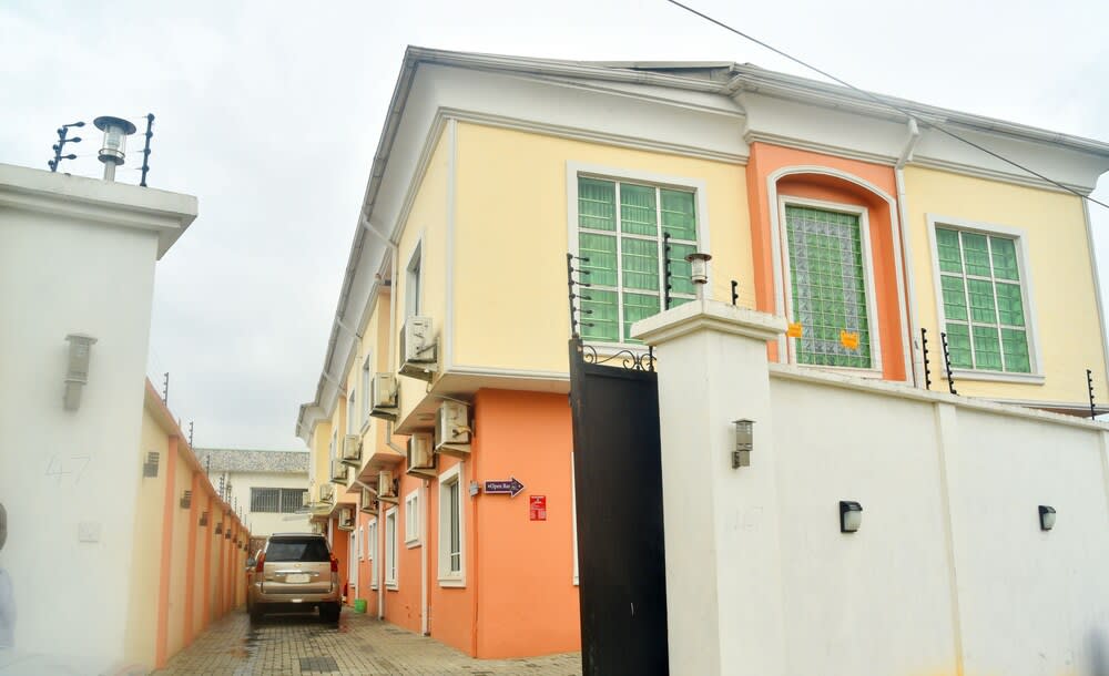 Somerset Suites 1