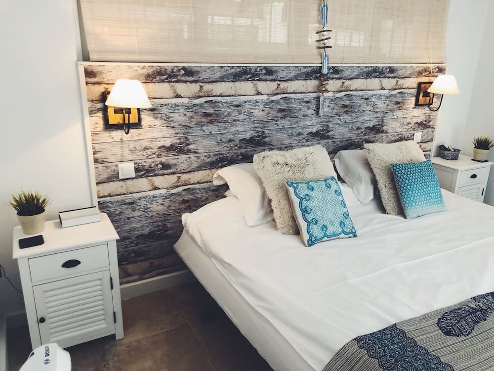 Villa Breeze Boutique Guest Rooms Marbella 2