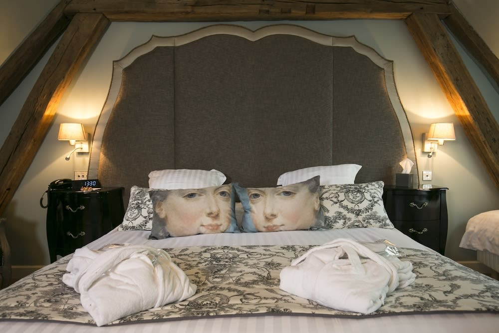 Hotel & Spa Le Grand Monarque, BW Premier Collection 2