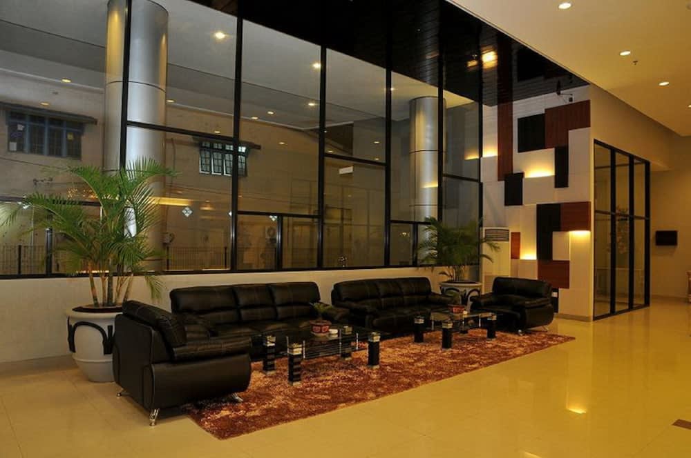 Aston Ketapang City Hotel 2