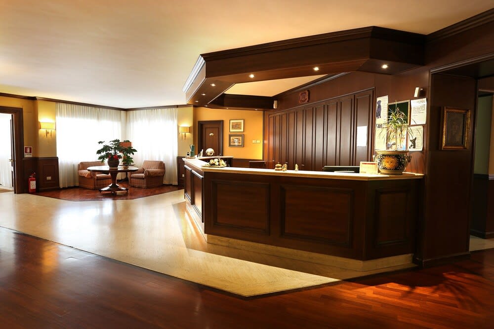 Hotel Corona & Spa 2