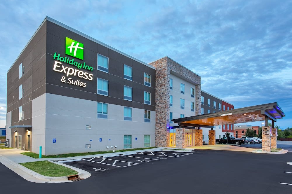 Holiday Inn Express & Suites LA GRANGE - LOUISVILLE AREA NE by IHG 1