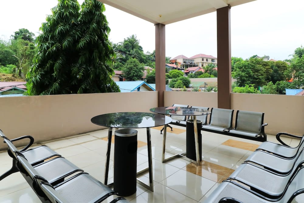 Riviera Residence 2