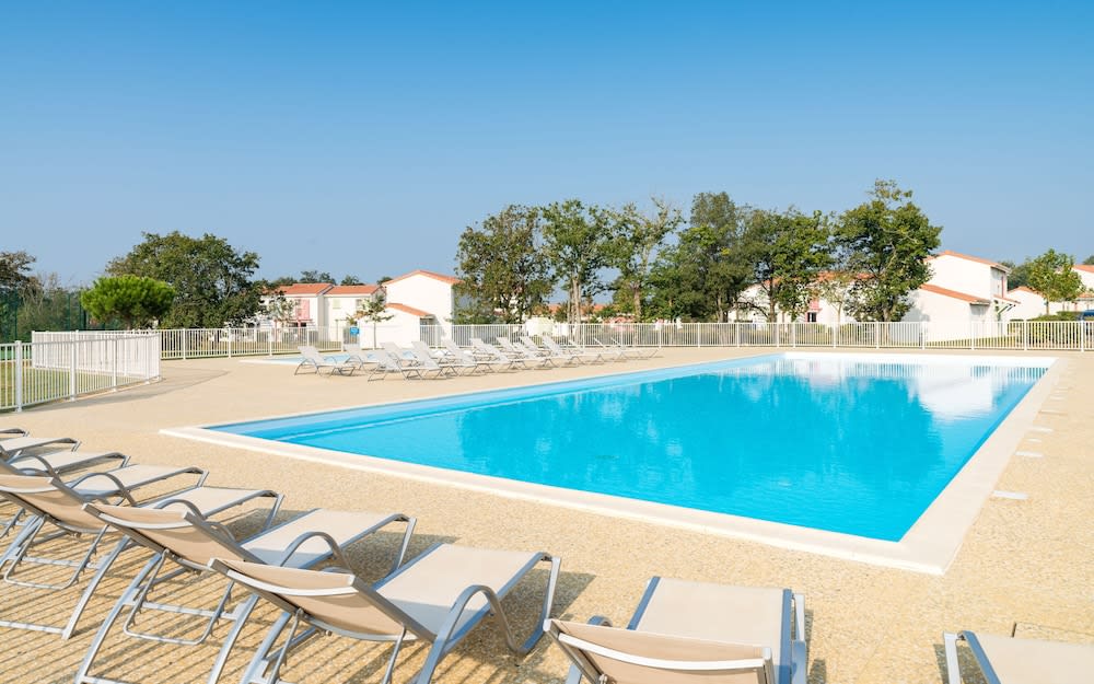 Lagrange Vacances Le Village de la Mer 1