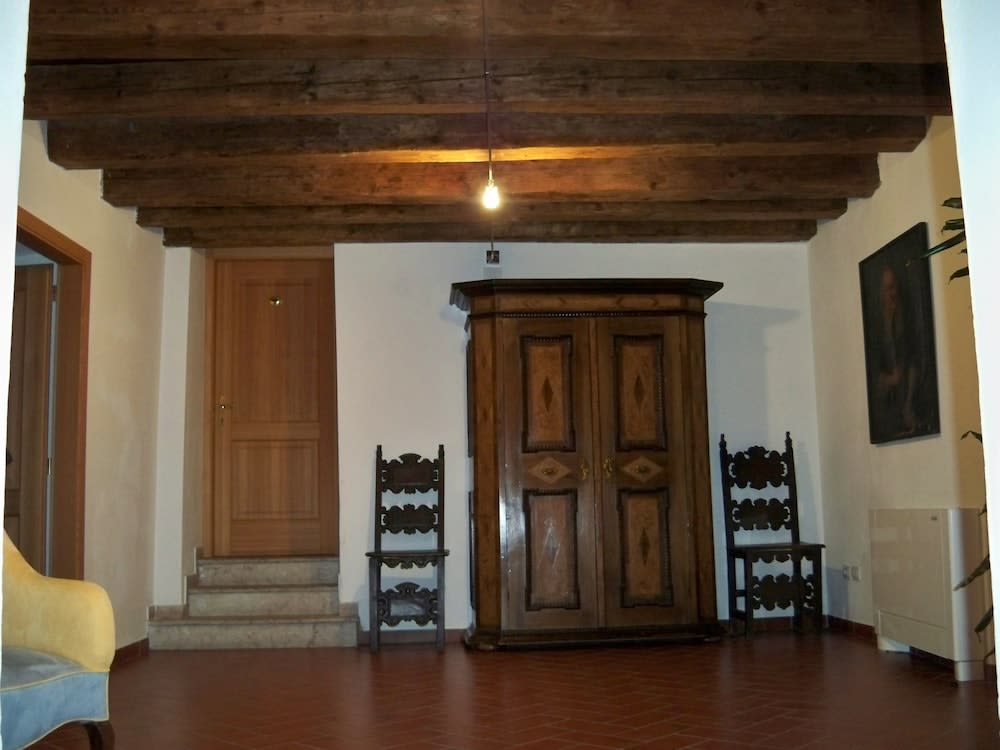 Relais Palazzo Lodron 2