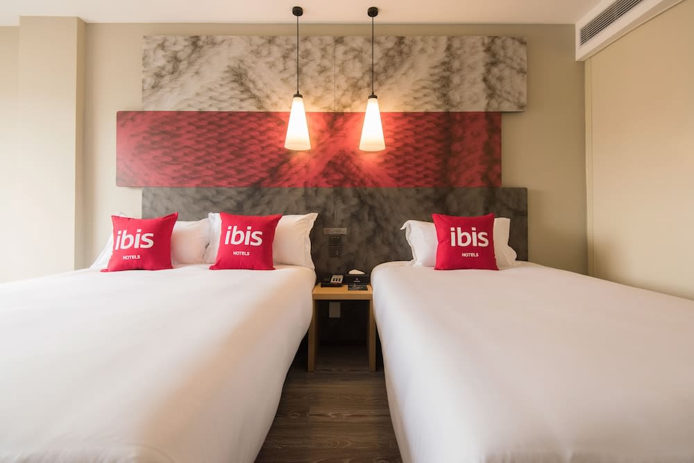 Ibis Xian Xingqing Palace Park Hotel 3