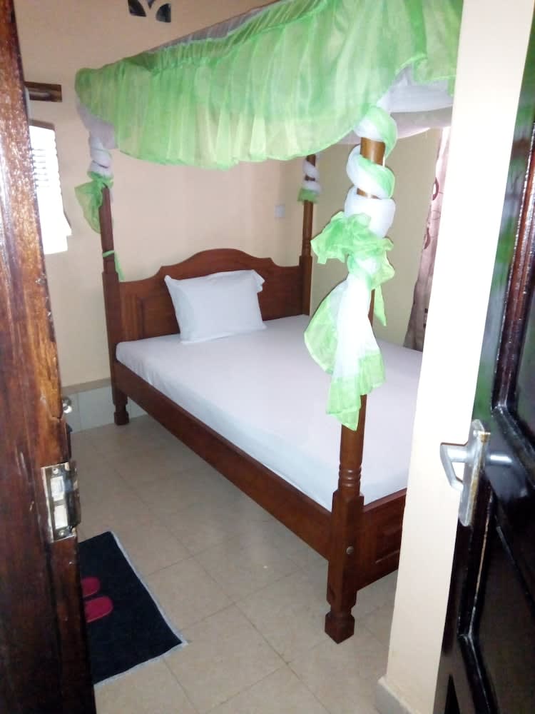 Mali Guest House 2