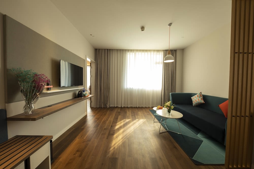 Holiday Inn Express Shanghai Jiading New City by IHG 3