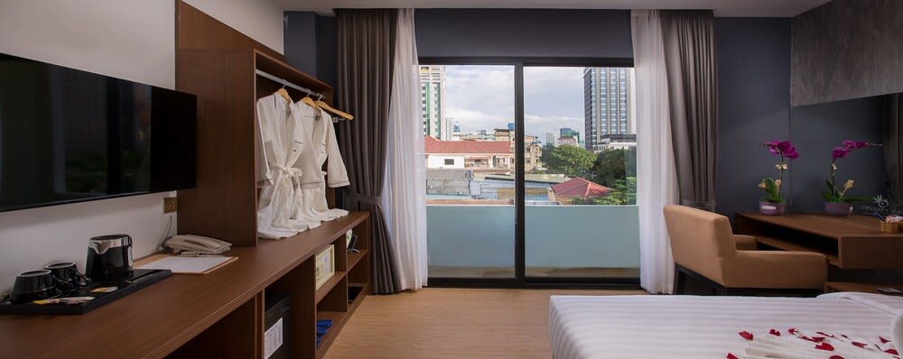 Orussey One Boutique 5