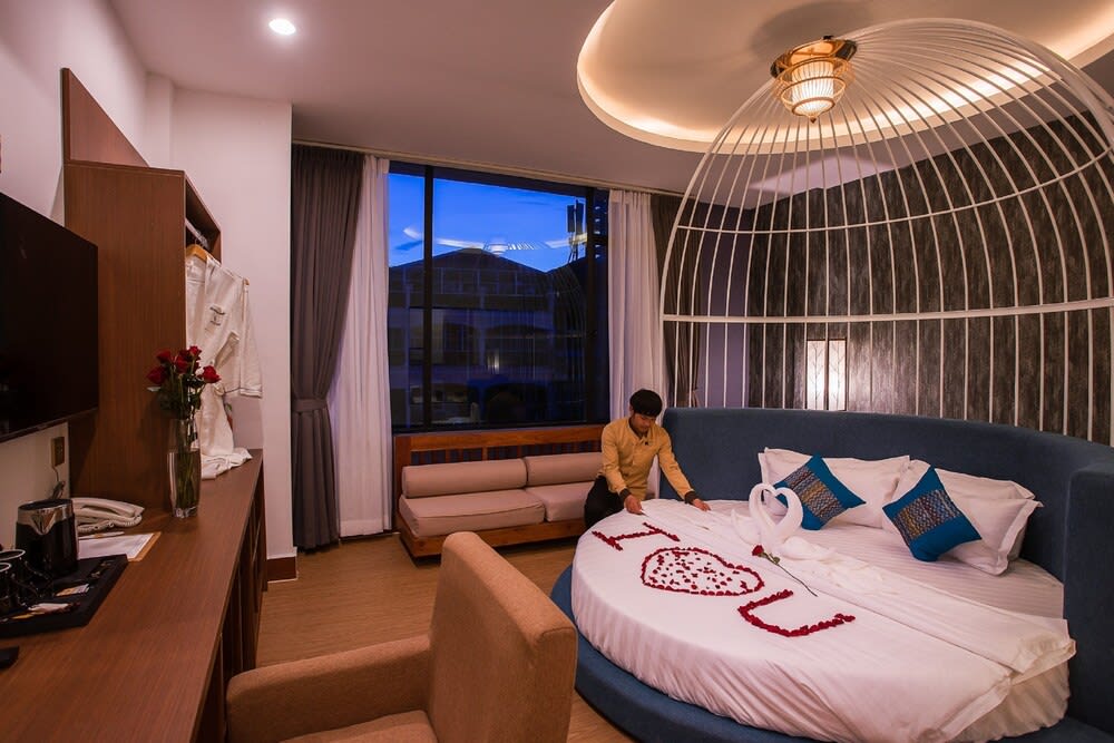 Orussey One Boutique 1