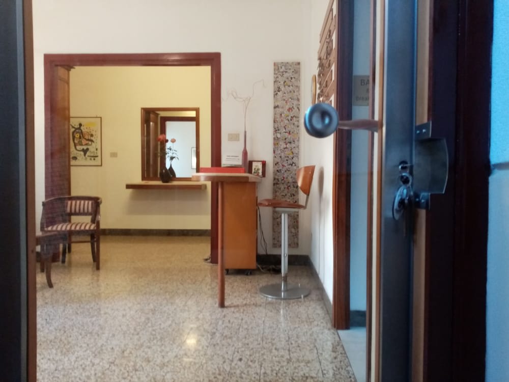 Ariston Petit Hotel 3