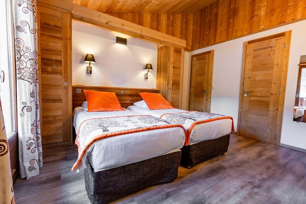 Hotel Les Bruyères 5