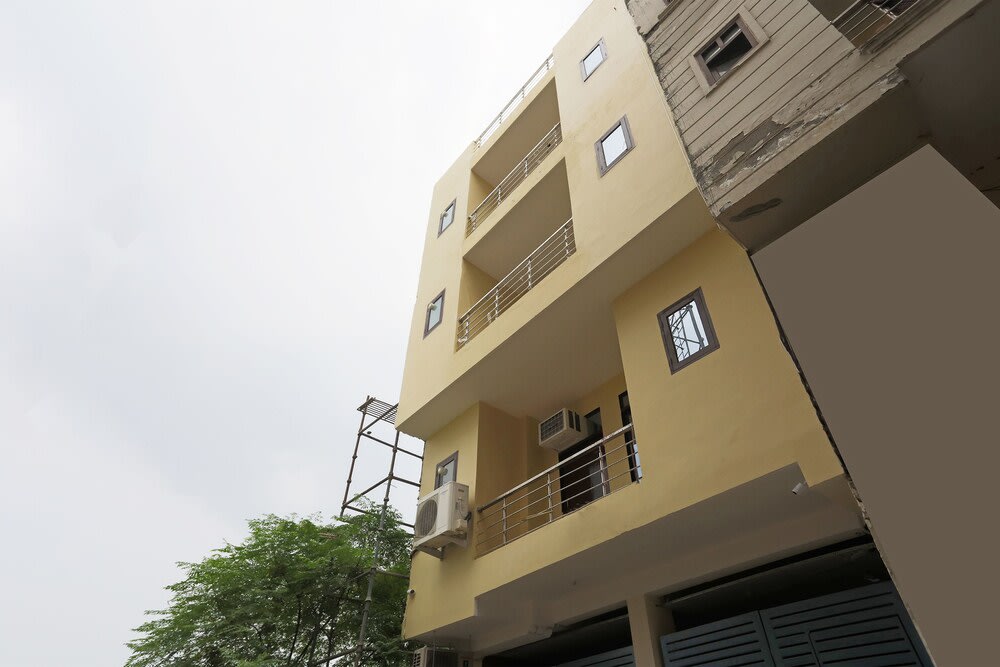 OYO 45288 Hotel 2 Yaars 1