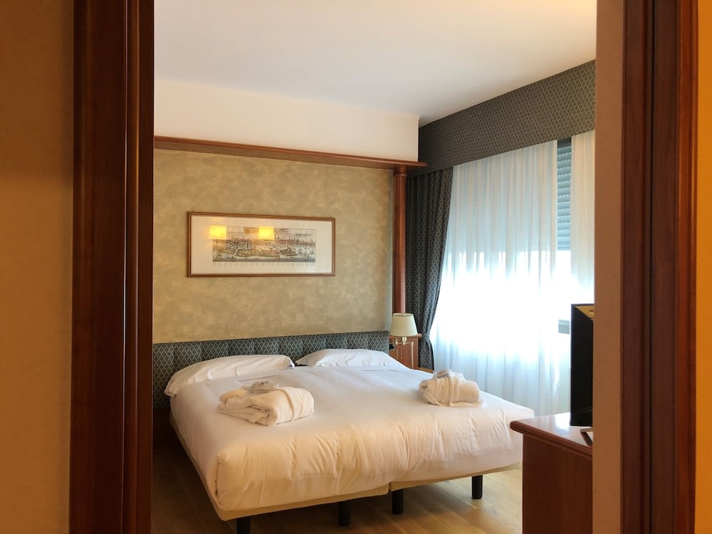 Crystal Hotel Varese 5