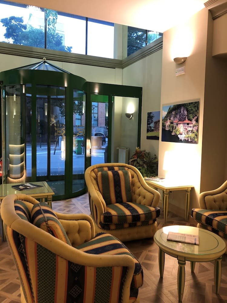 Crystal Hotel Varese 2