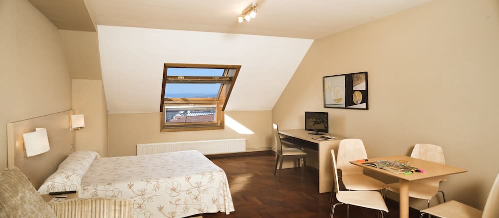 Apartamentos Portazgo 1