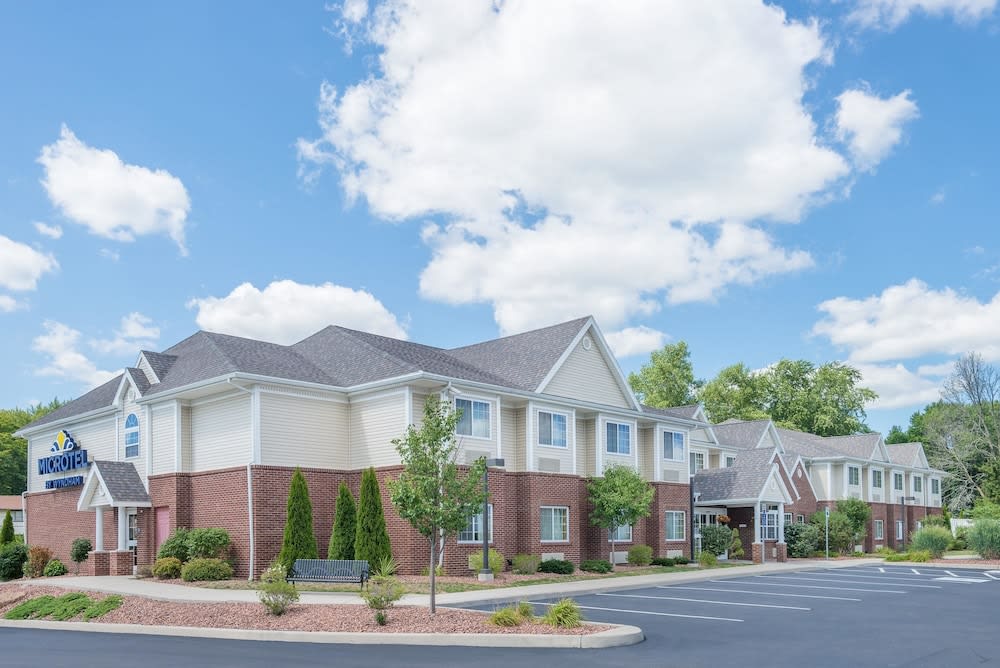 Microtel Inn & Suites Chili/Rochester 1