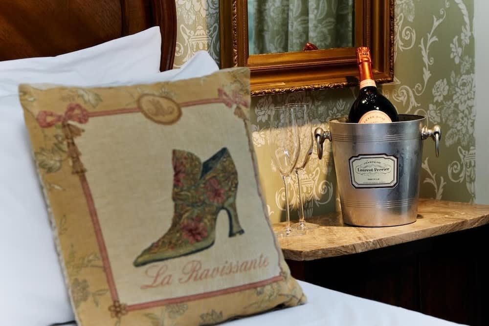 White Horse Farm Inn 3