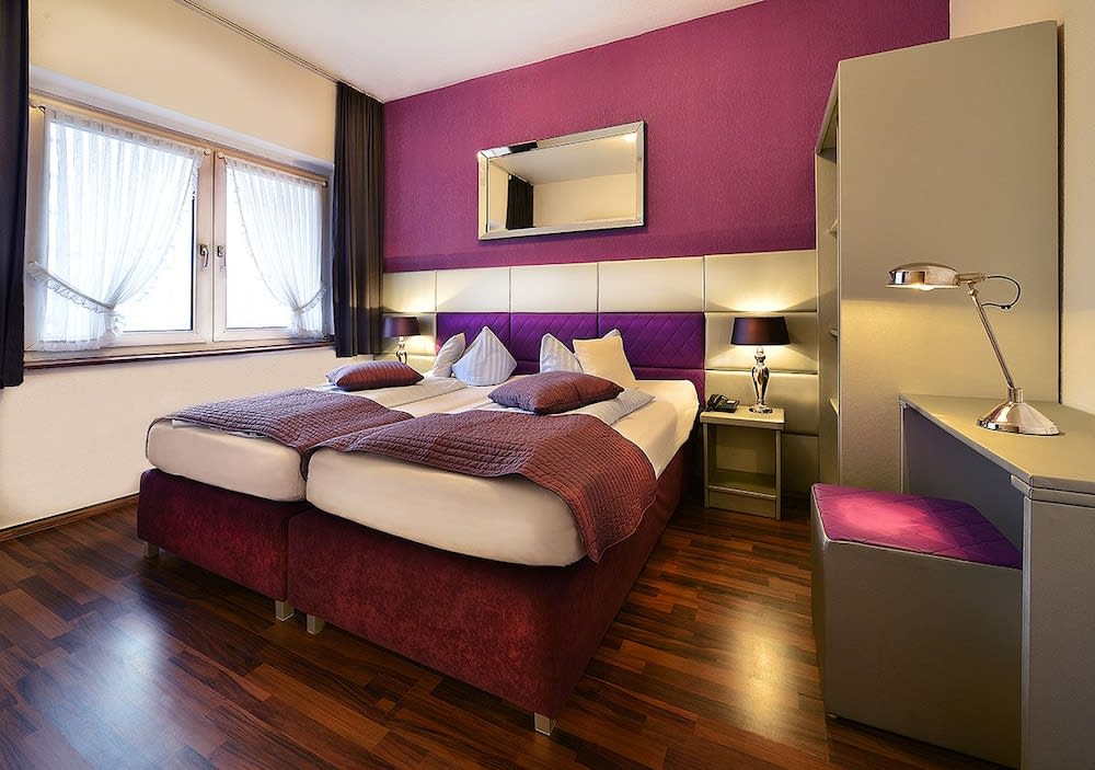 Düsseldorf Apartment Am Wehrhahn 1