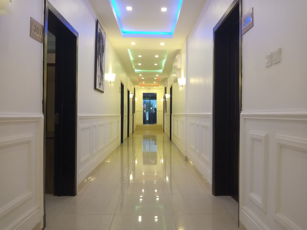Victoria Inn Hotel & Suites 1