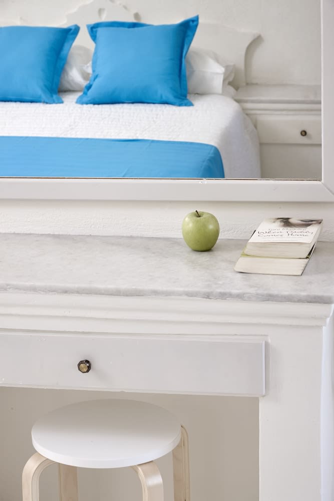 Terra Blue Santorini 5