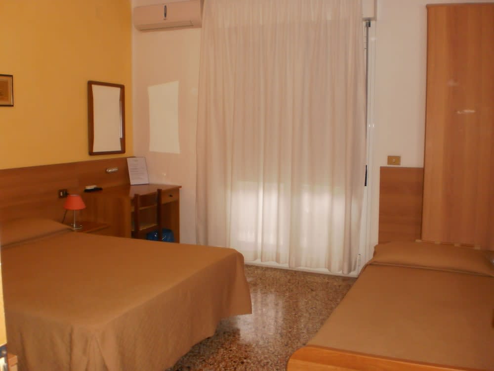 Pensione Imperia 2