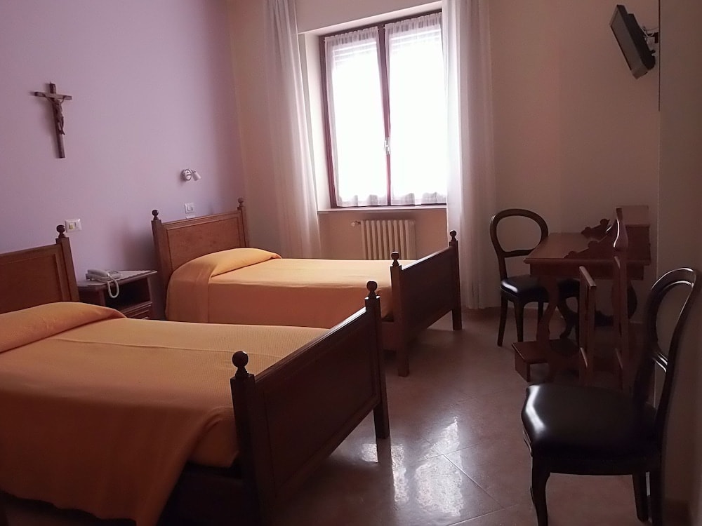 Casa Vacanza - Casa del Padre Nascimbeni 2