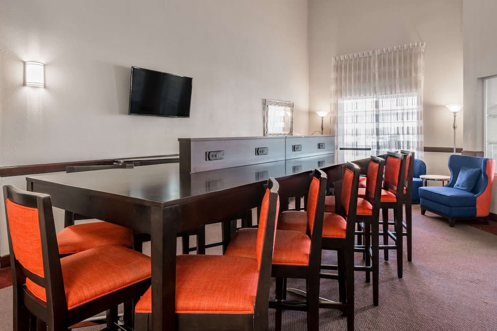 Hawthorn Suites Las Vegas 2
