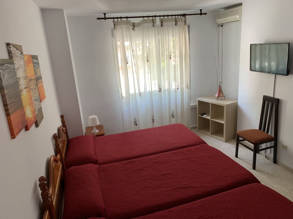 Hostal Mediterraneo 2