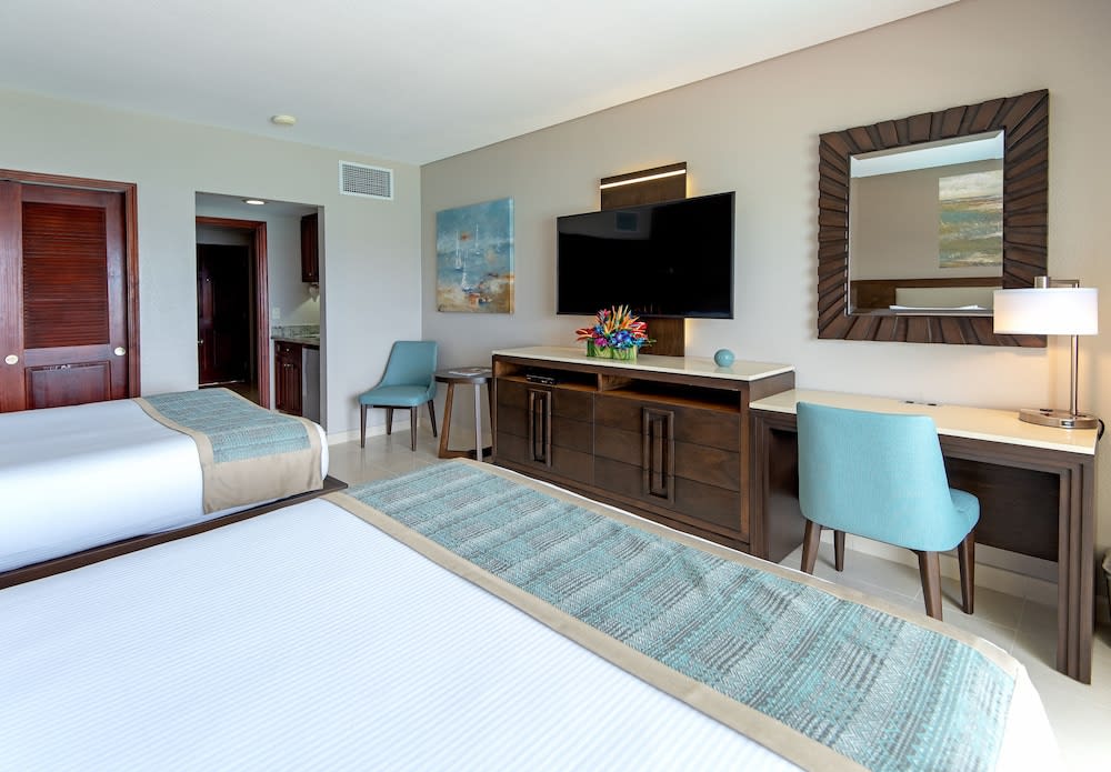 The Villas at Simpson Bay Resort 5