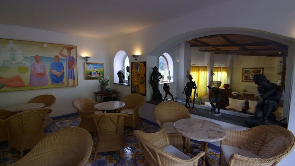 Semiramis Hotel De Charme & Pools 3