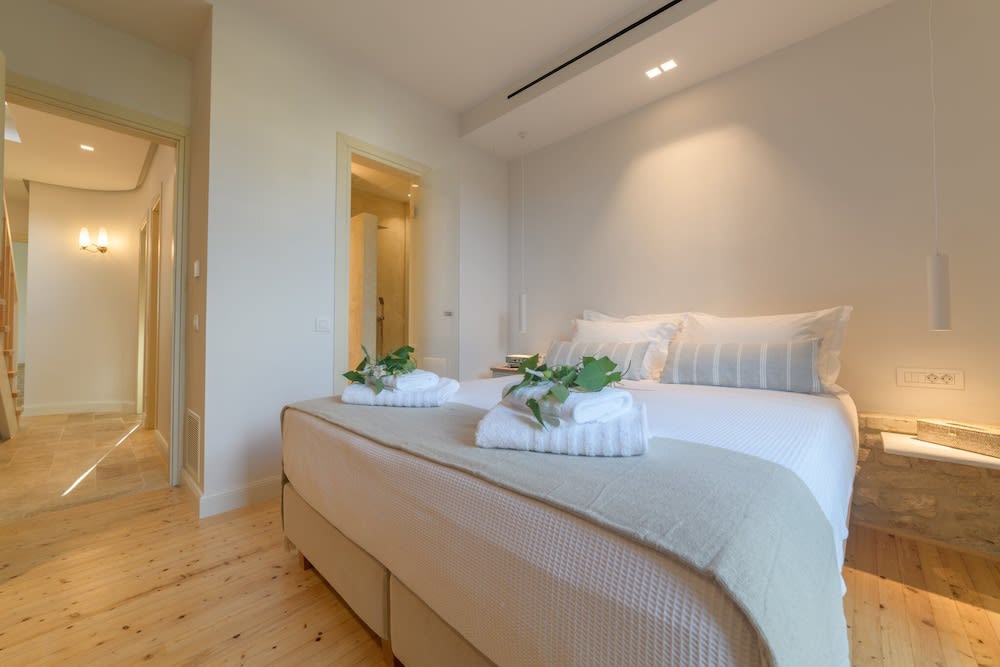 Carpofoli Corfu Town Serviced Luxury Suites 1