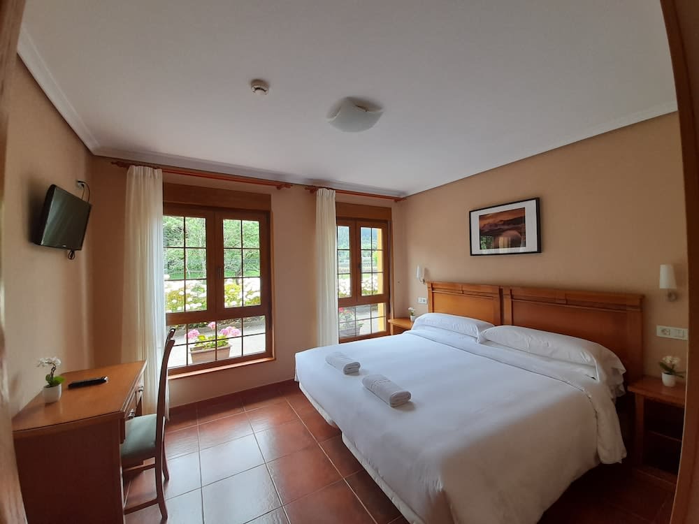 Hotel Pugide 2