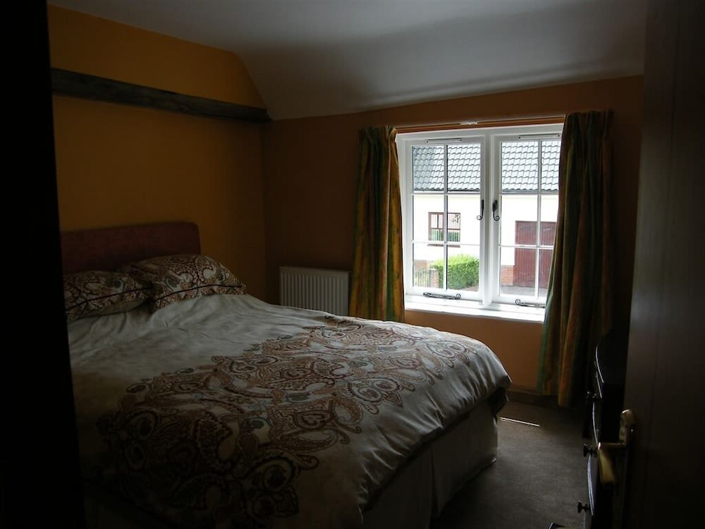 Sir Alfred Munnings Hotel 2