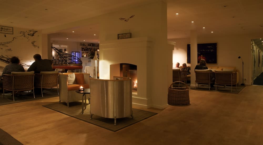 Ruths Hotel 2
