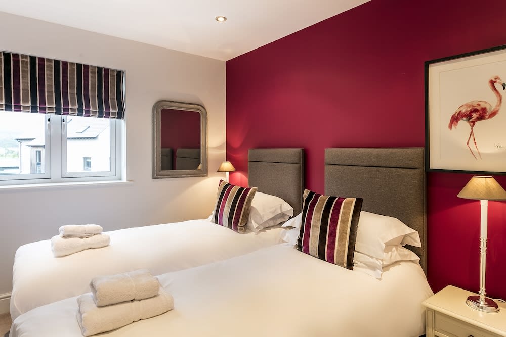 The Penthouse @ Carus Green 2