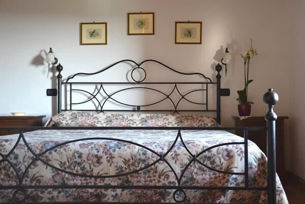 Agriturismo Il Casolare Di Bucciano 4