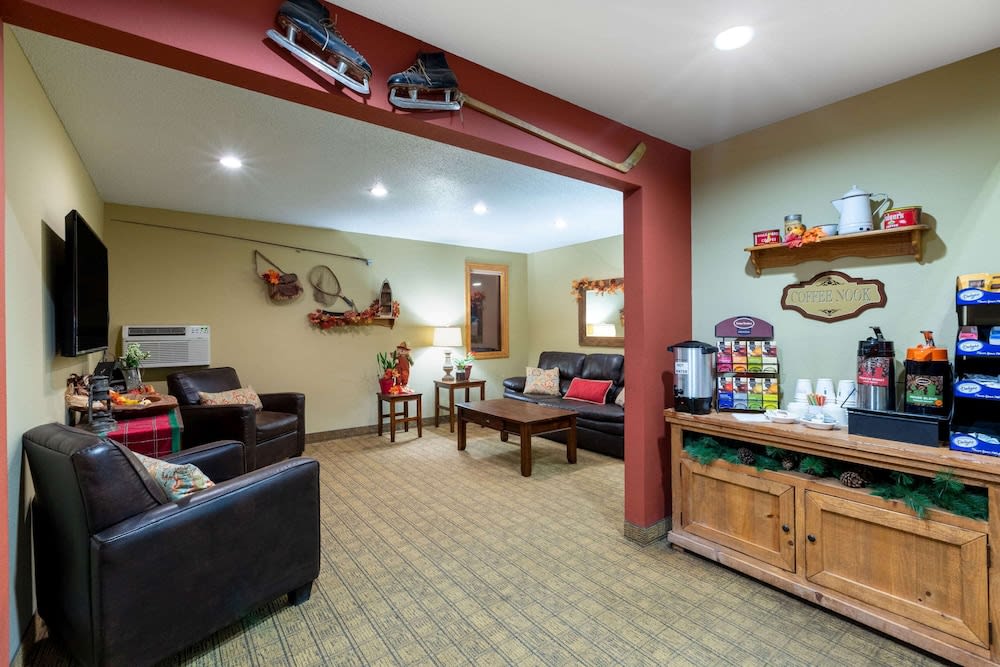 Super 8 by Wyndham Bemidji MN 3