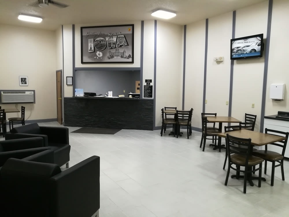 Super 8 By Wyndham Keokuk 2