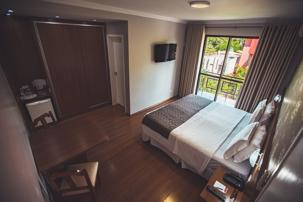 Hotel Rafain Centro 5