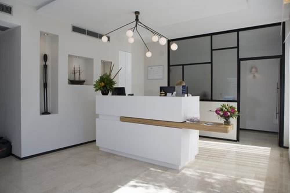 Résidence Hôtelière Alcyon 1